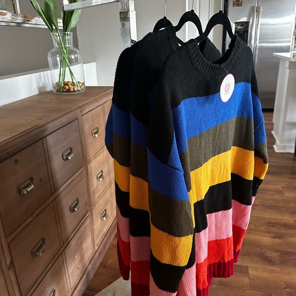 Women’s Multi-Colored Stripe Knit Sweater - Picture 9 of 9